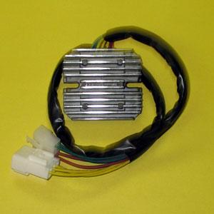 Regulátor dobíjení pro HONDA CBR 600 F4i 01-04